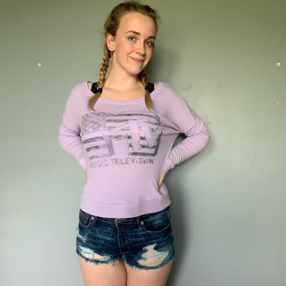 Vintage MTV Light Sweater